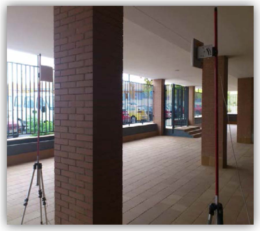 MATERIALS' INSERTION LOSS AT THREE FREQUENCY BANDS