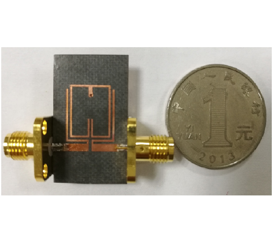 DUAL-MODE BPF WITH FOUR TRANSMISSION ZEROS USING S-L COUPLING STRUCTURE WITH QUADRATIC FUNCTION COUPLING COEFFICIENT