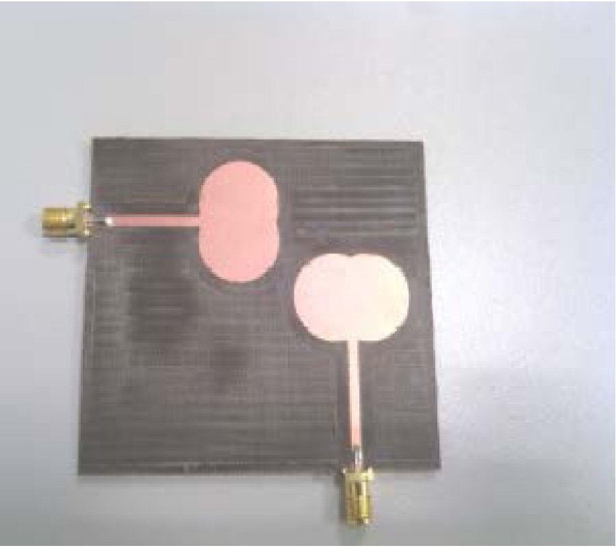 POLARIZATION DIVERSITY UWB ANTENNAS WITH AND WITHOUT NOTCHED BANDS